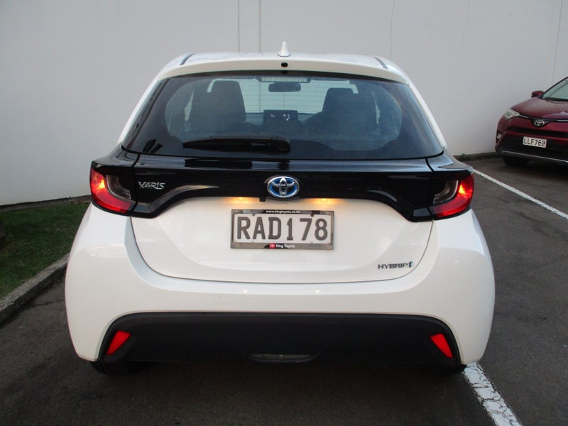 2024 Toyota Yaris GX 1.5P Hybrid NZ New image 3