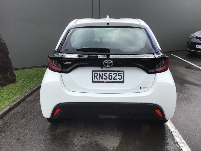 2024 Toyota Yaris GX 1.5P Hybrid NZ New image 3