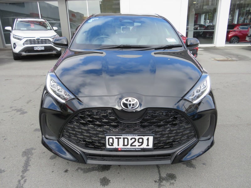 2024 Toyota Yaris ZR 1.5P HV ECVT FWD HB image 2