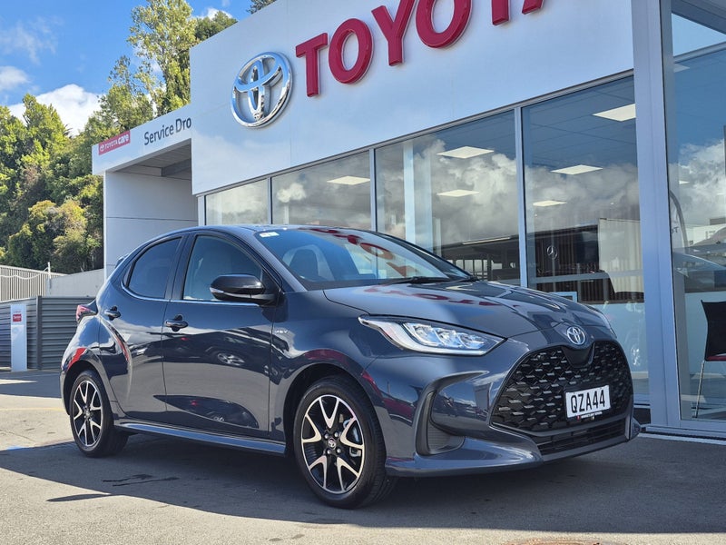 2024 Toyota Yaris ZR 1.5P HYBRID Auto image 1