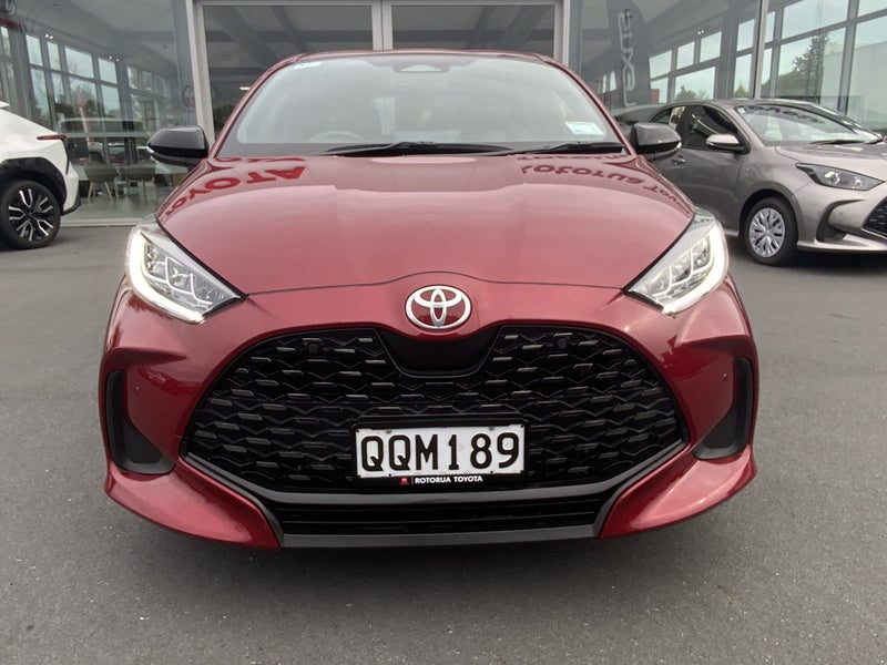 2024 Toyota Yaris ZR - One owner hybrid - Save... image 3