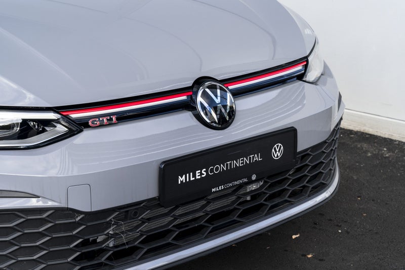 2024 Volkswagen Golf GTI 180kW Petrol Auto / Turbo image 3