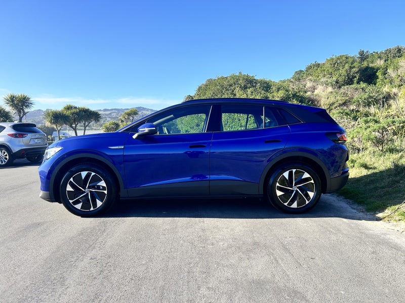 2024 Volkswagen ID.4 Pro image 4