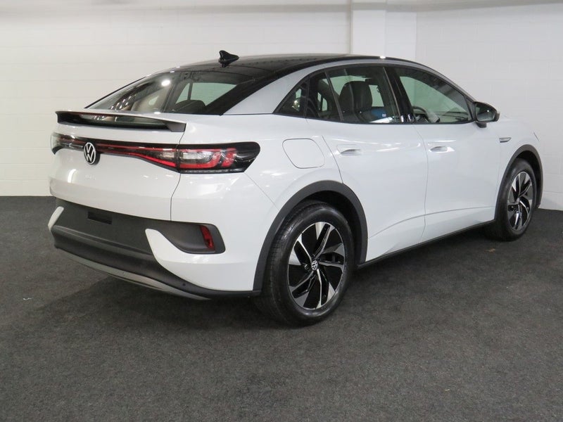 2024 Volkswagen ID.5 PRO image 2