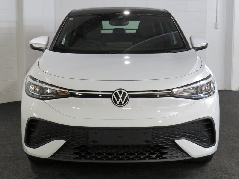 2024 Volkswagen ID.5 PRO image 3