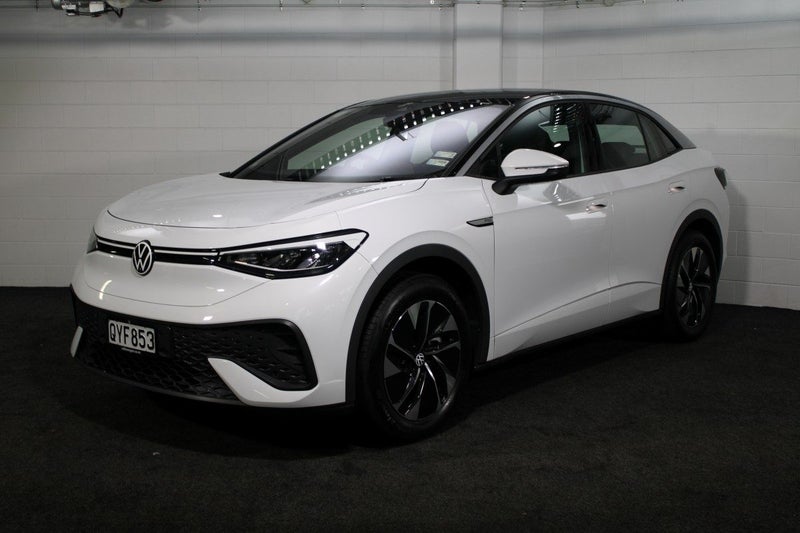2024 Volkswagen ID.5 PRO image 1