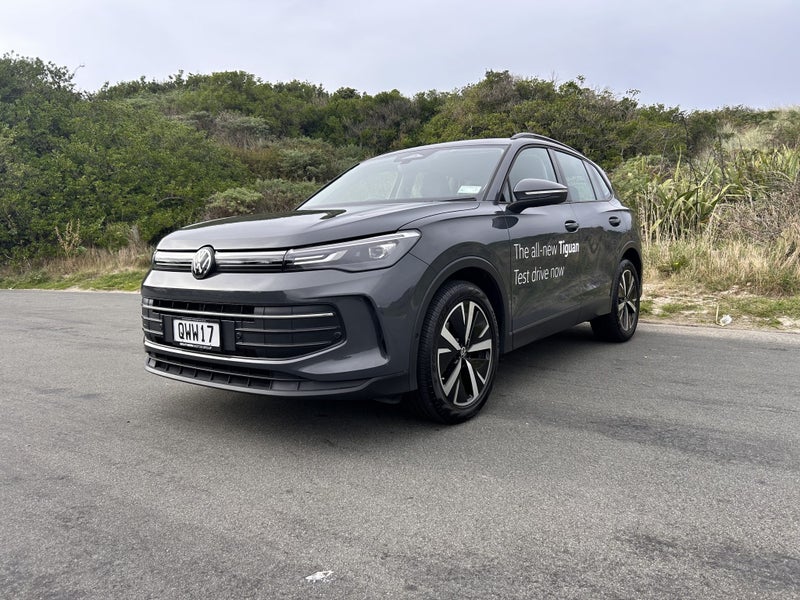 2024 Volkswagen Tiguan 3 Life 2WD image 3