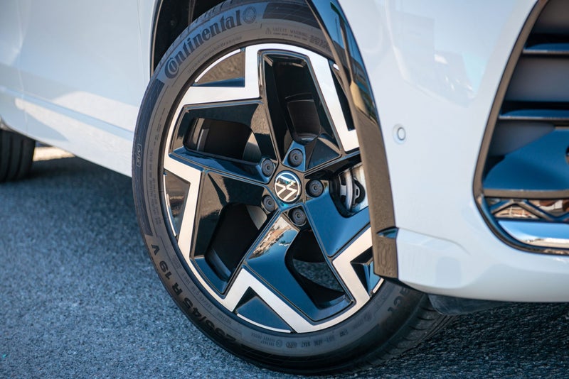 2024 Volkswagen Tiguan TSI R-Line, Touring package image 4