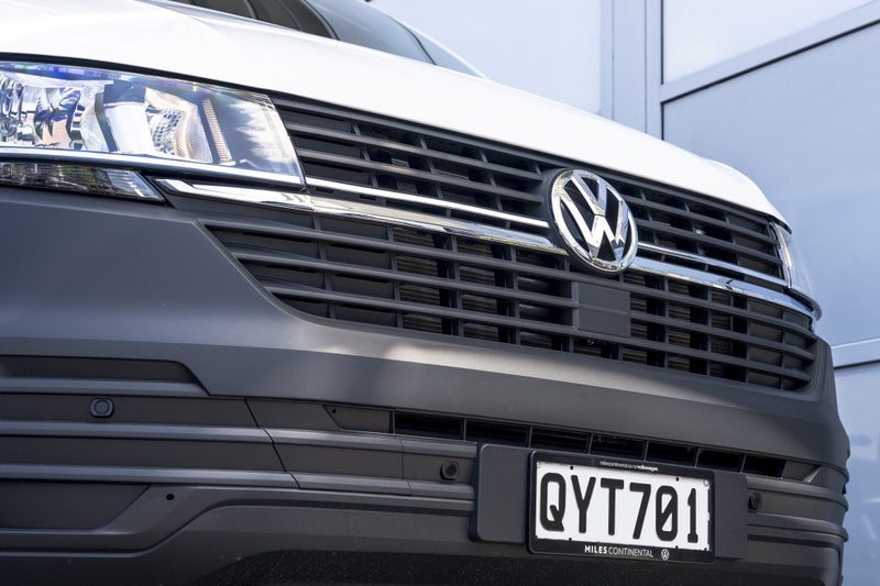 2024 Volkswagen Transporter SWB 340Nm DSG Runner image 3