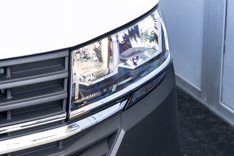 2024 Volkswagen Transporter SWB 340Nm DSG Runner image 4