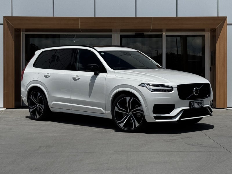 2024 Volvo XC90 T8 Ultimate Recharge Plug-in Hy... image 1