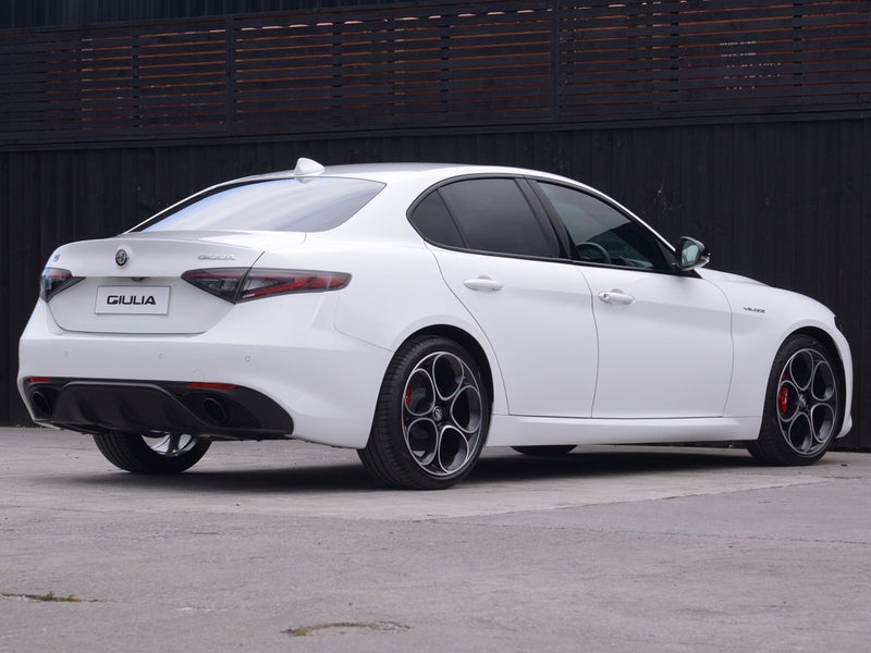 2025 Alfa Romeo Giulia Veloce image 3