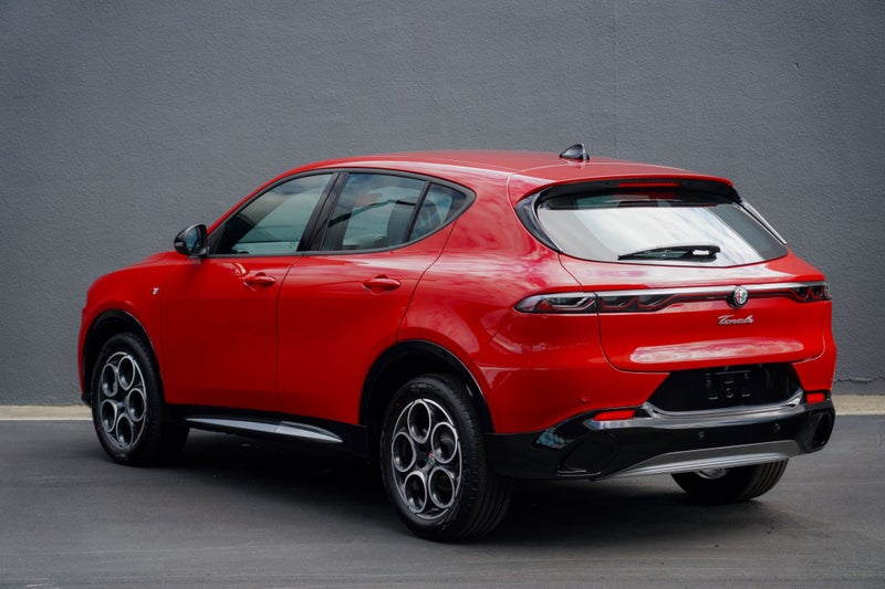 2025 Alfa Romeo Tonale Ti 1.5P 160CV Hybrid 5Dr... image 2