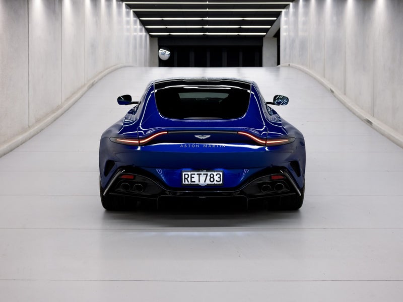 2025 Aston Martin Vantage Coupe image 4