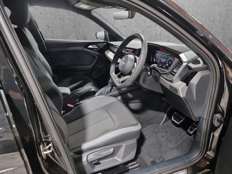 2025 Audi A1 35 TFSI 1.5 110kw S Line image 2