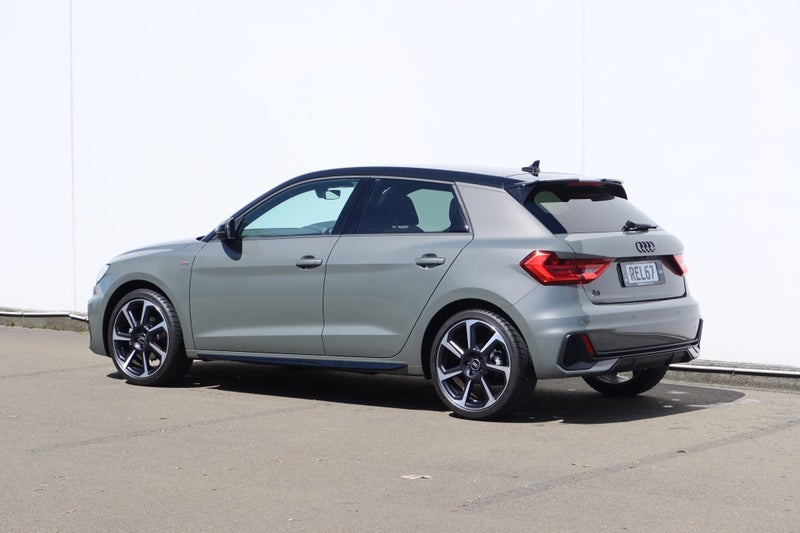 2025 Audi A1 35 TFSI S line image 5