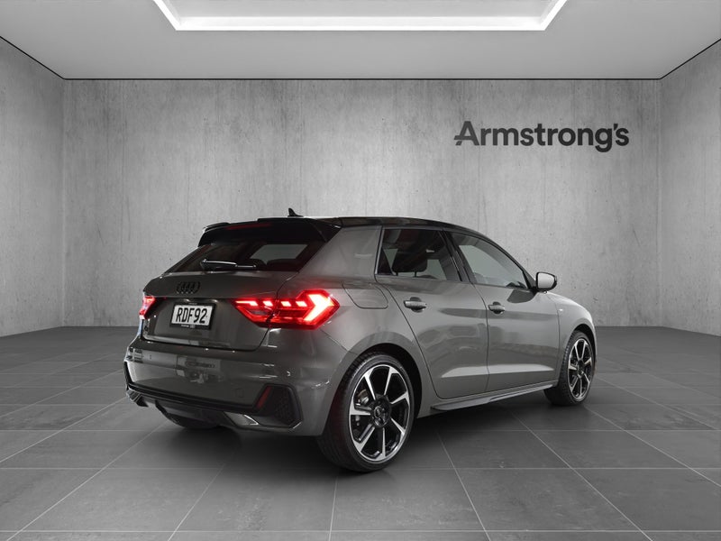 2025 Audi A1 35 TFSI S Line image 3