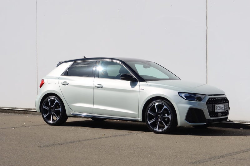 2025 Audi A1 35 TFSI S line image 1