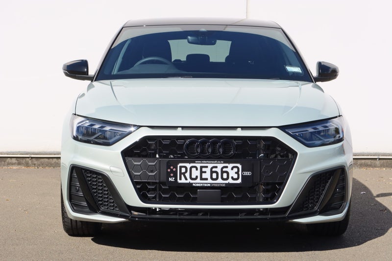 2025 Audi A1 35 TFSI S line image 5