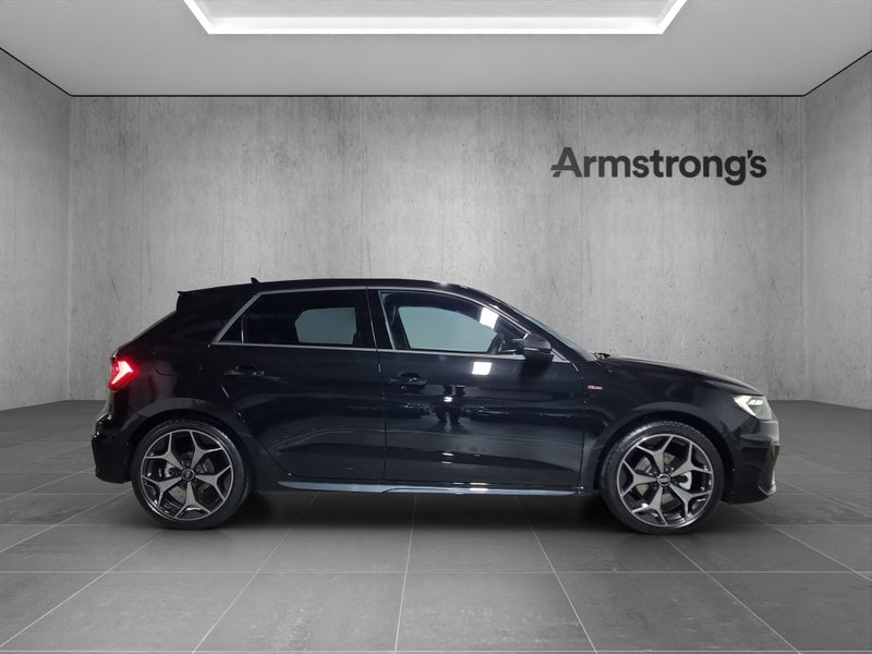 2025 Audi A1 35 TFSI S Line image 5