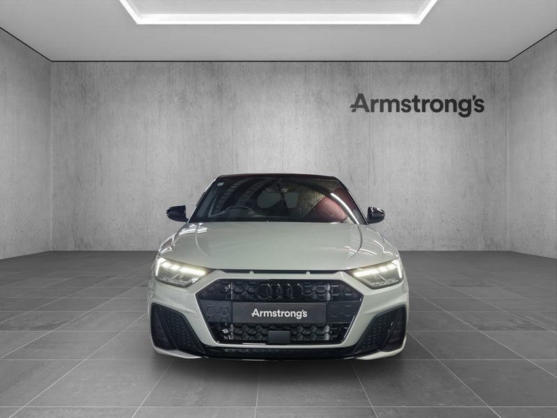 2025 Audi A1 35 TFSI S Line image 4