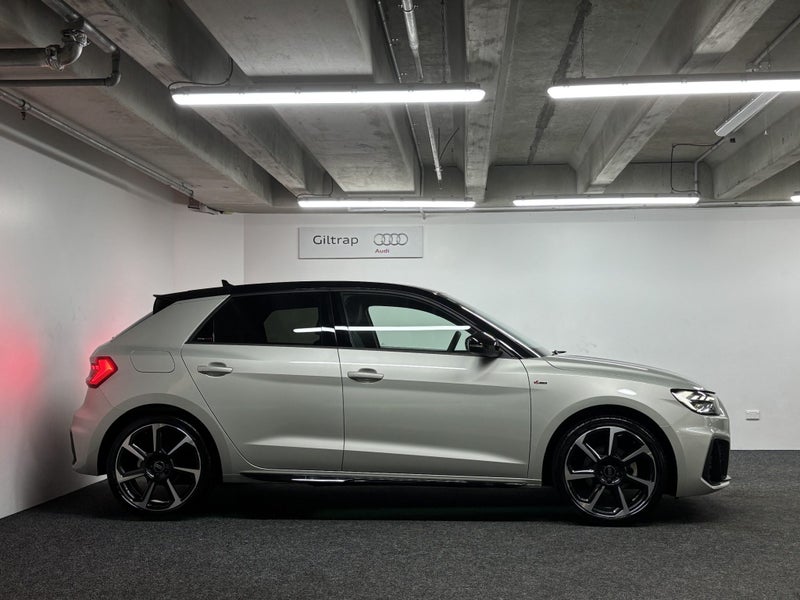 2025 Audi A1 35 TFSI S line image 3