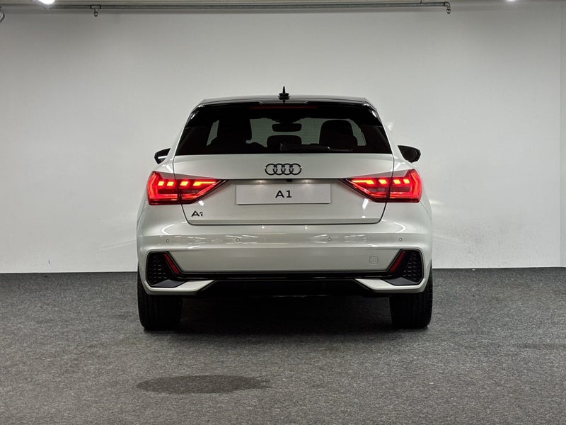 2025 Audi A1 35 TFSI S line image 5