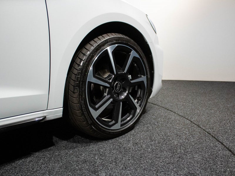 2025 Audi A1 S-line 35 TFSI 110kW image 4