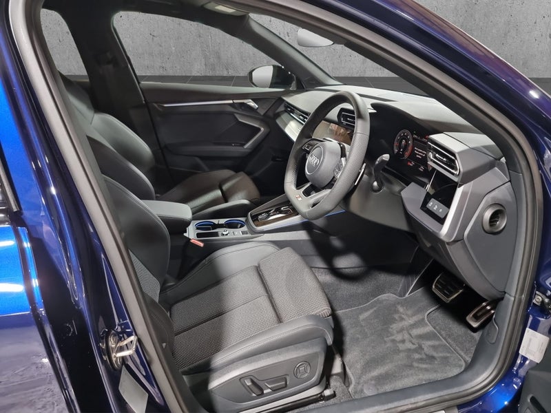 2025 Audi A3 35 TFSI S Line image 2