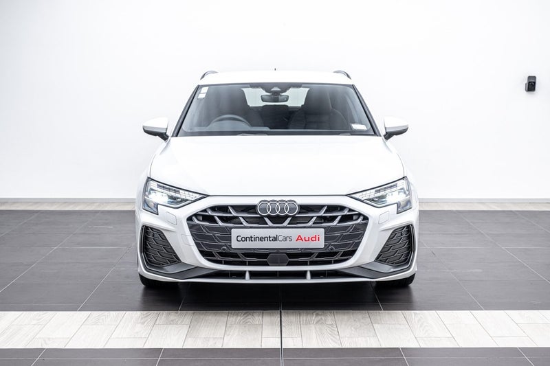 2025 Audi A3 SPORTBACK 35 TFSI S TRONIC 110KW image 4