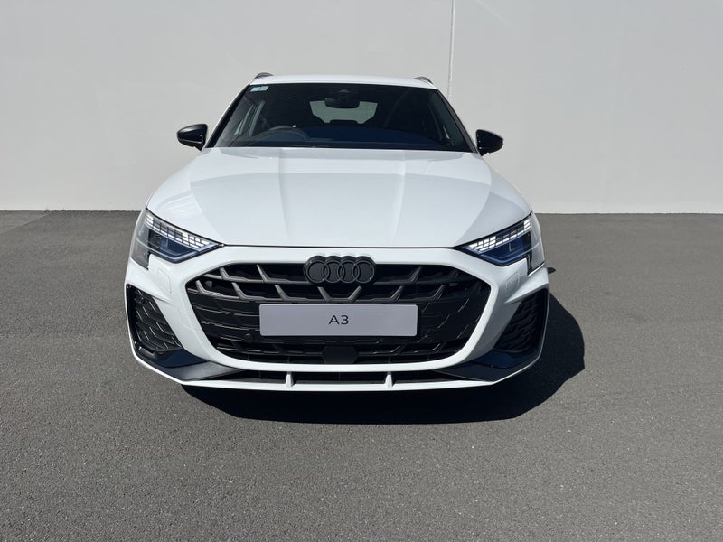 2025 Audi A3 Sportback 35 TFSI S tronic 110kW image 2