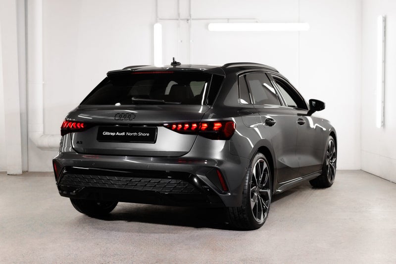 2025 Audi A3 Sportback 35 TFSI S tronic image 2