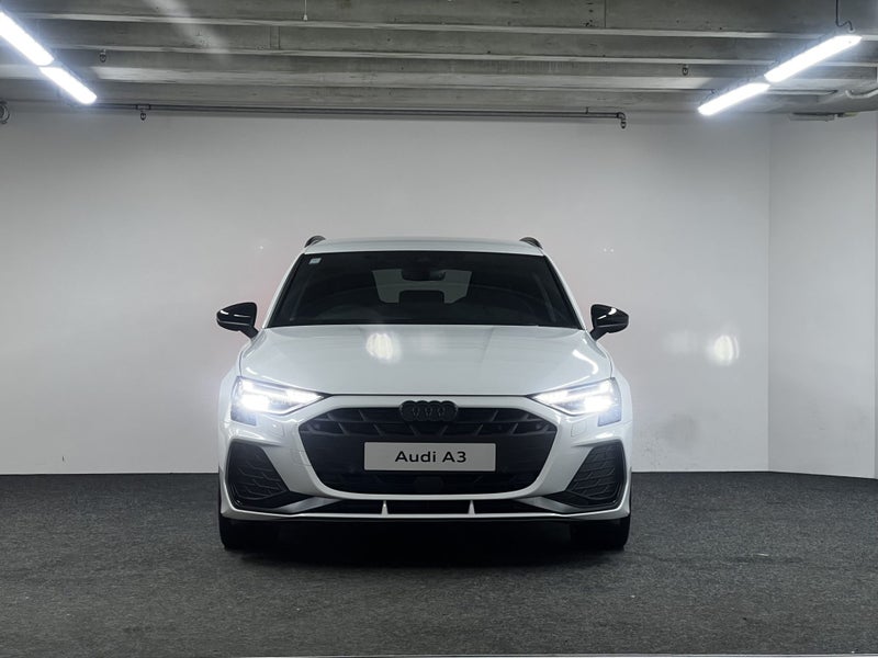 2025 Audi A3 Sportback 35 TFSI S tronic image 2