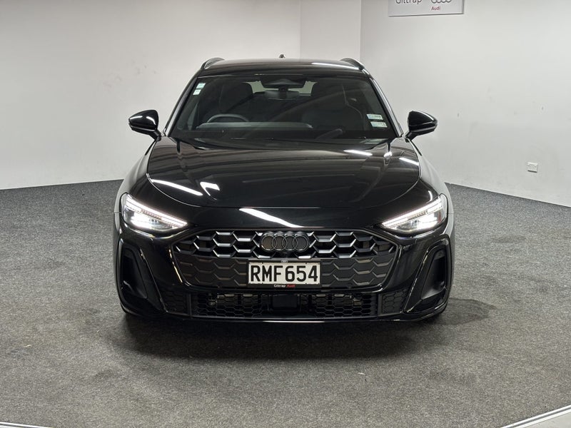 2025 Audi A5 e-Hybrid Avant S line image 2