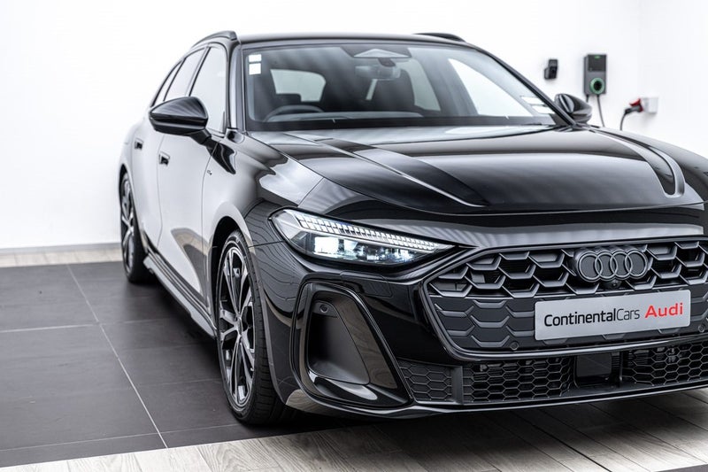 2025 Audi A5 e-Hybrid Avant S line image 5