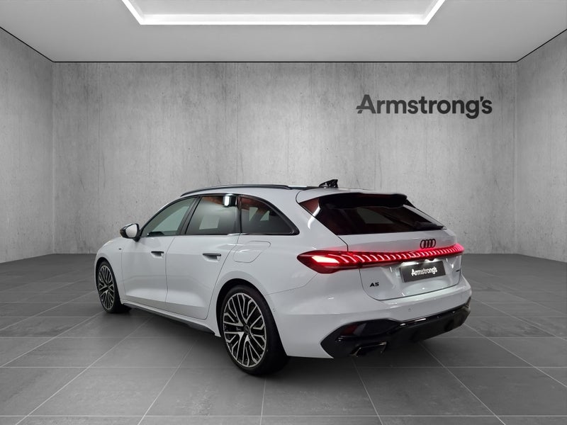 2025 Audi A5 E-Hybrid PHEV quattro Avant image 5
