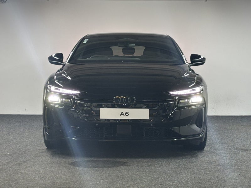 2025 Audi A6 Avant E-Tron S Line Quattro image 2