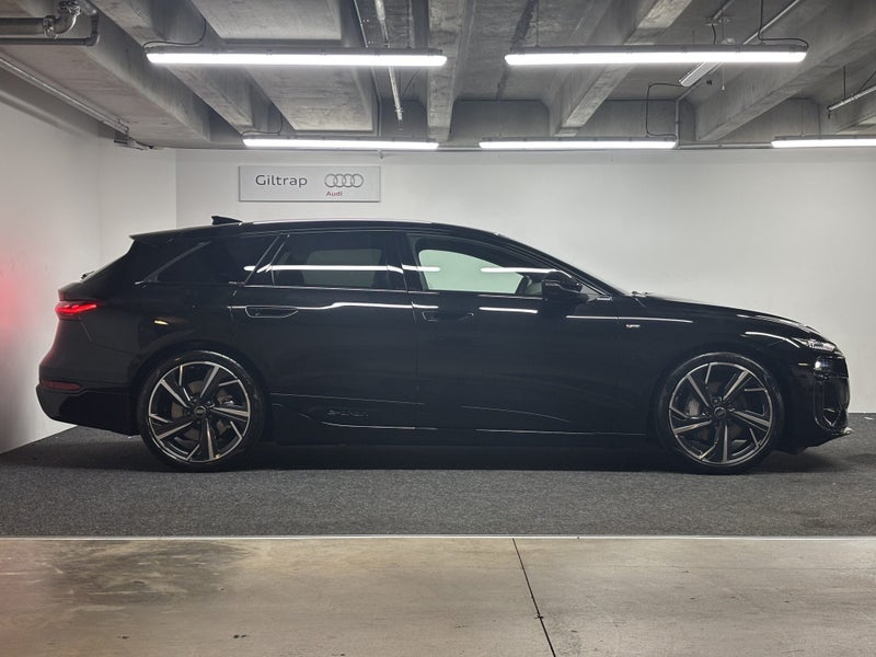 2025 Audi A6 Avant E-Tron S Line Quattro image 3