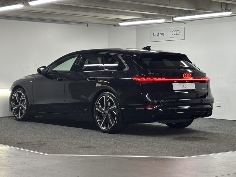 2025 Audi A6 Avant E-Tron S Line Quattro image 4