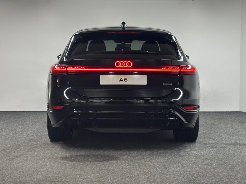 2025 Audi A6 Avant E-Tron S Line Quattro image 5