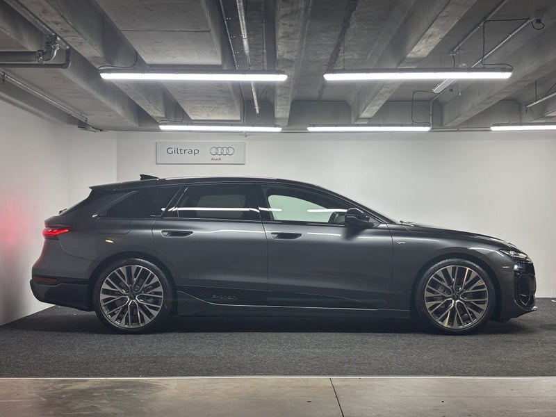 2025 Audi A6 Avant E-Tron S Line Quattro image 3