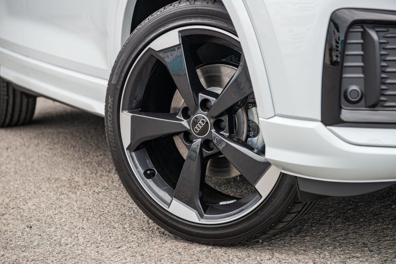 2025 Audi Q2 35 1.5TFSI 110kW Dynamic Black Edi... image 2