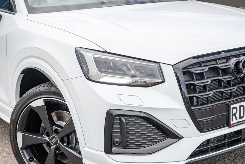 2025 Audi Q2 35 1.5TFSI 110kW Dynamic Black Edi... image 4