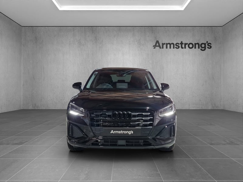 2025 Audi Q2 35 TFSI S Line image 4
