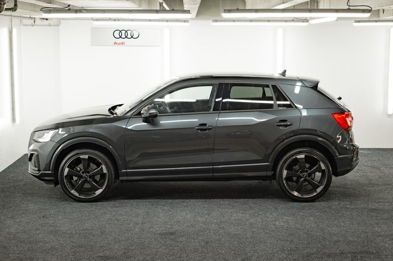 2025 Audi Q2 35 TFSI S tronic 110 kW image 4