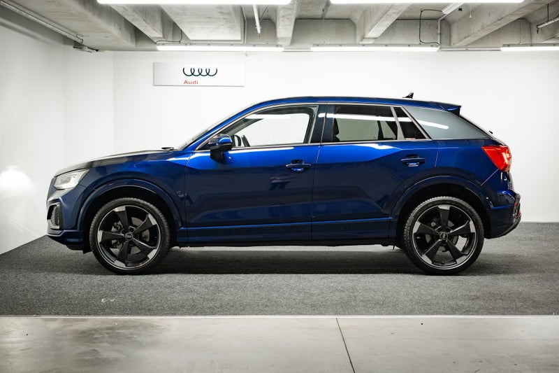 2025 Audi Q2 35 TFSI S tronic 110 kW image 3