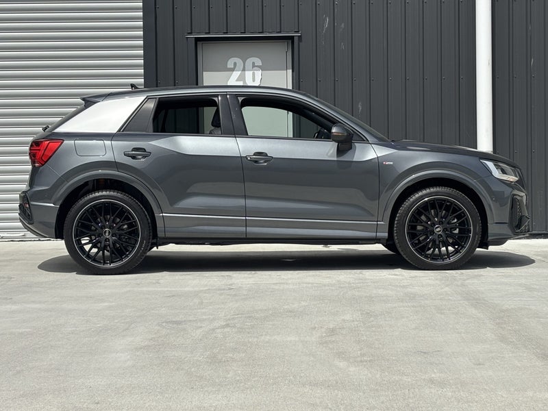 2025 Audi Q2 40 2.0 TFSI Sport quattro image 2