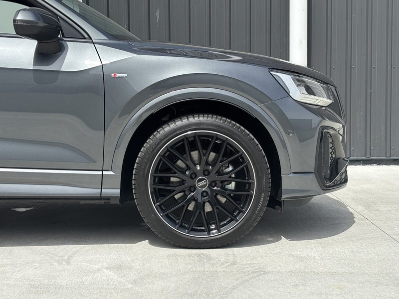 2025 Audi Q2 40 2.0 TFSI Sport quattro image 3