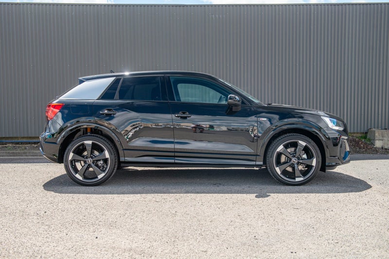 2025 Audi Q2 40 2.0TFSI 140kW quattro S line image 5