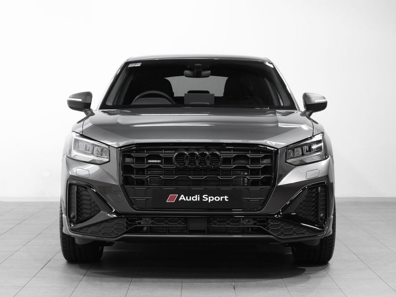 2025 Audi Q2 40 S-Line Quattro 2L 4WD image 2